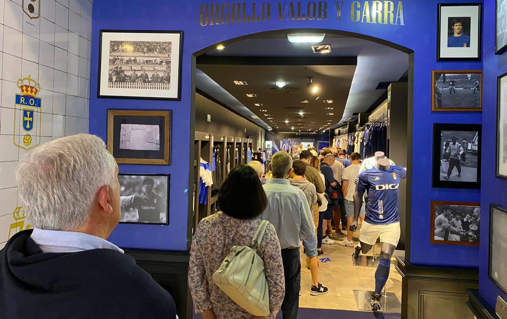 La afición azul prepara el desembarco a El Toralín Killer Asturias